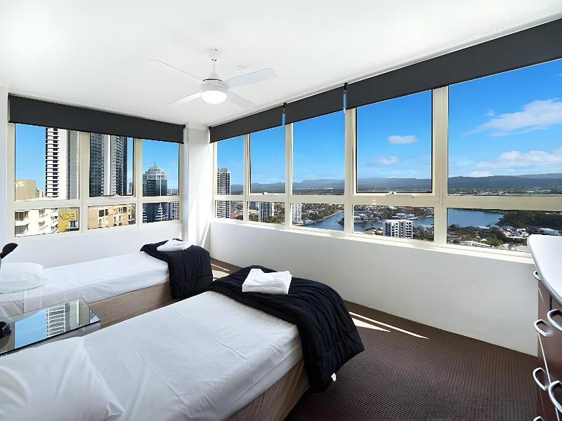 Condor Ocean View Apartments image