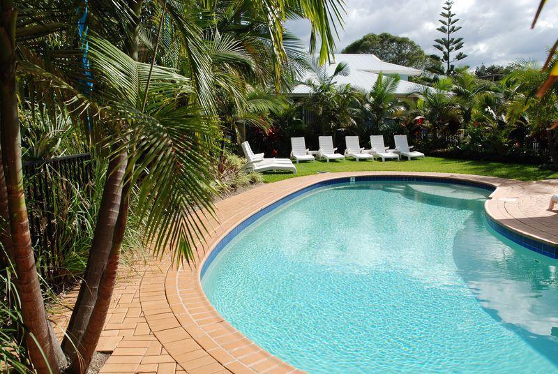FLYNNS ON SURF HOLIDAY APARTMENTS