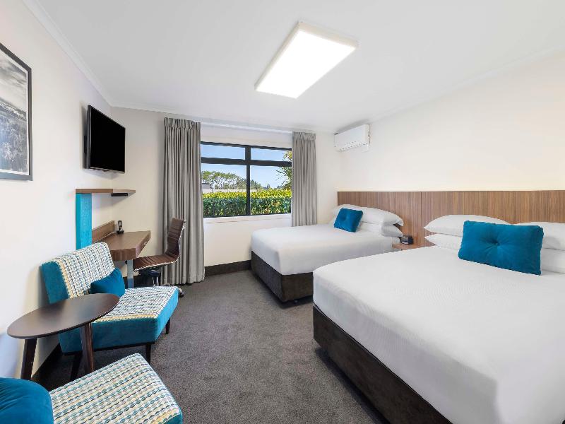 APARTMENT THREE BEDROOMS