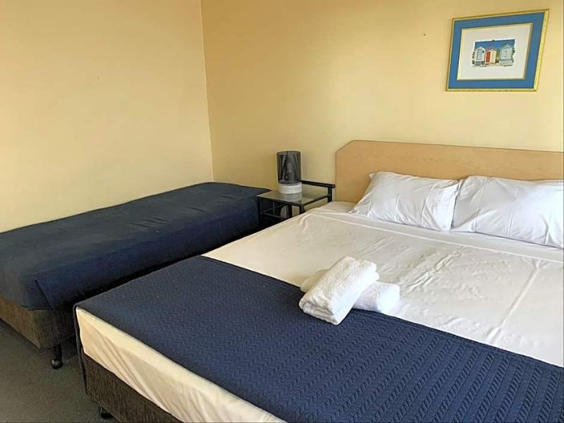 Harbour Side Resort image