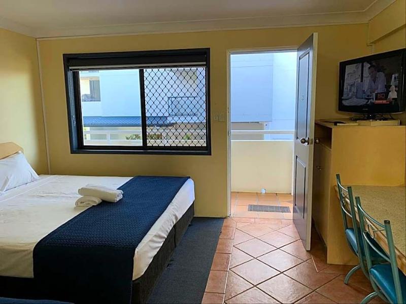 Harbour Side Resort image