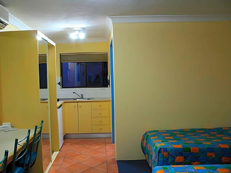 Harbour Side Resort image