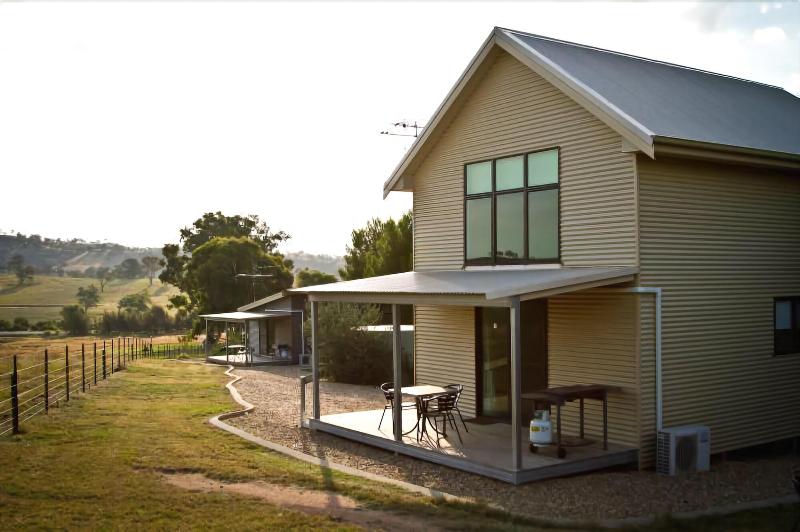 Hillview Farmstay image