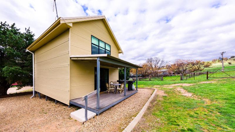 Hillview Farmstay image