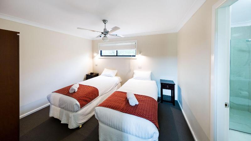 Hillview Farmstay image