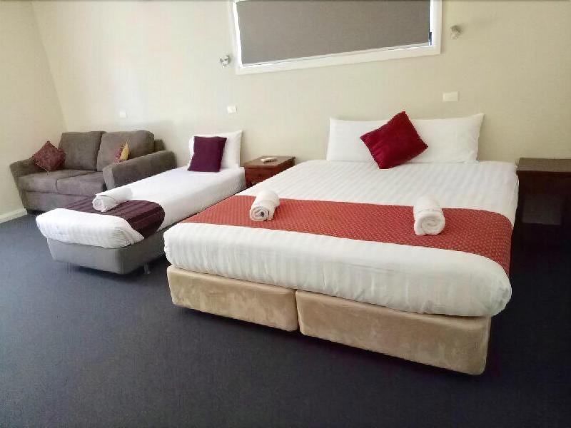 Hillview Farmstay image