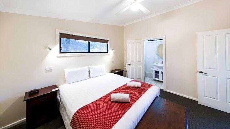 Hillview Farmstay image