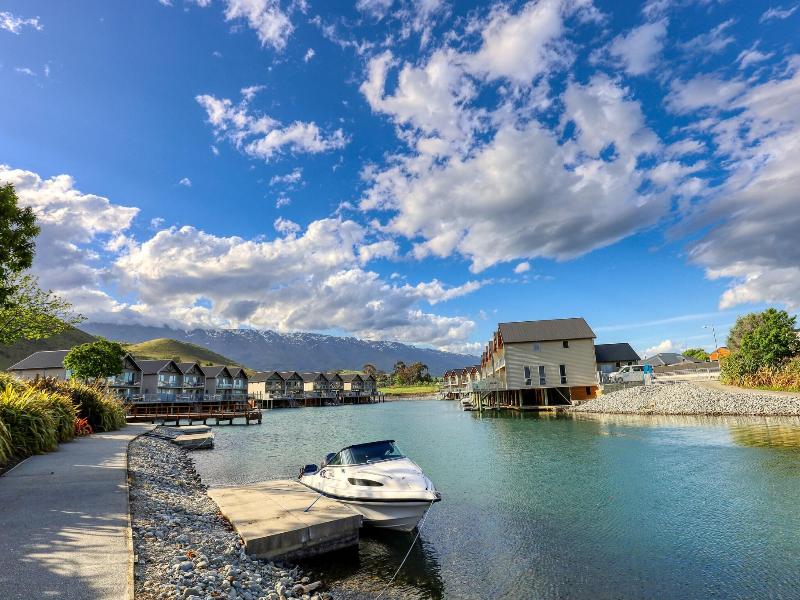 Marsden Lake Resort Central Otago image