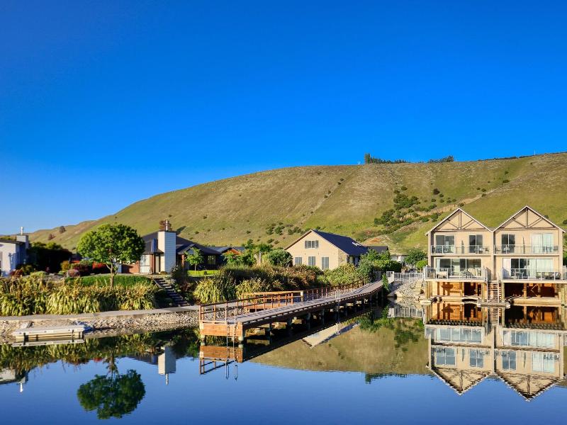 Marsden Lake Resort Central Otago image