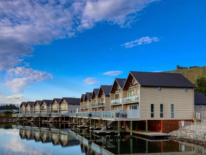 Marsden Lake Resort Central Otago image