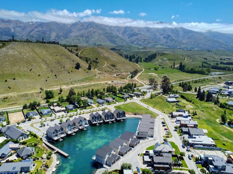 Marsden Lake Resort Central Otago image