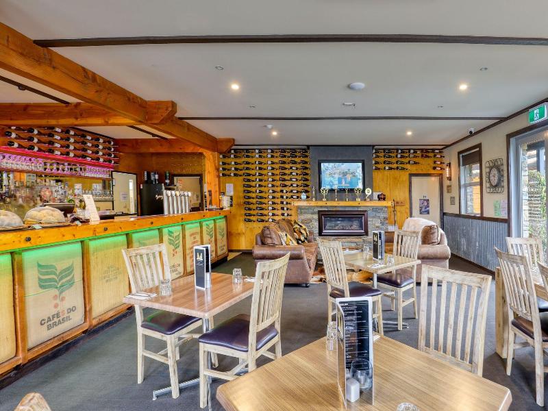 Marsden Lake Resort Central Otago image