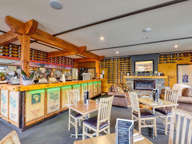 Marsden Lake Resort Central Otago image