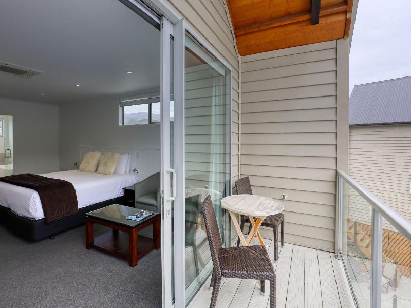 Marsden Lake Resort Central Otago image