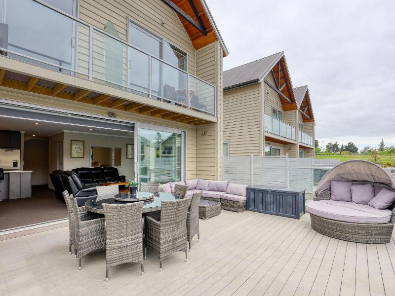 Marsden Lake Resort Central Otago image