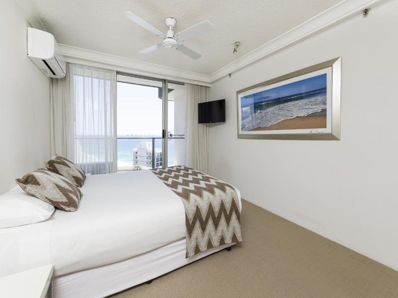 Sunbird Beach Resort image