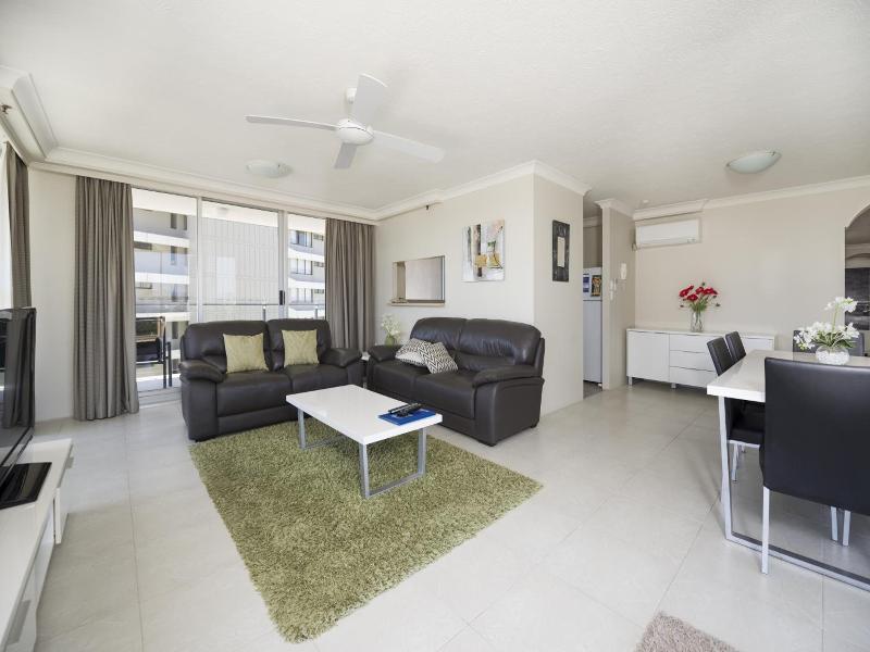 Sunbird Beach Resort image