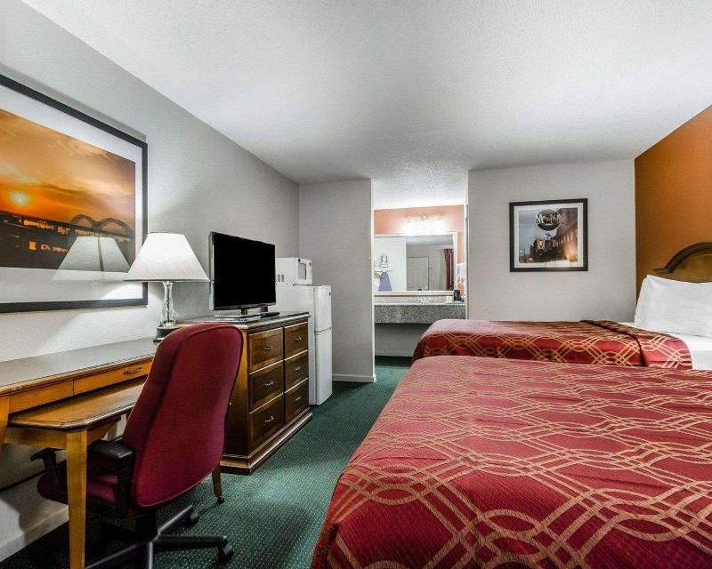 Econo Lodge Inn & Suites Enterprise image