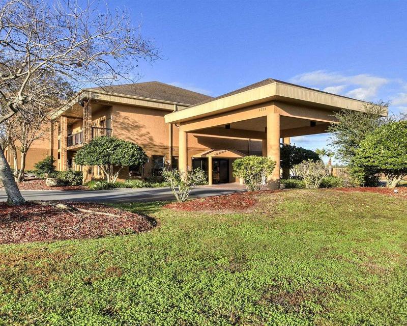 Quality Inn Weeki Wachee - Spring Hill image