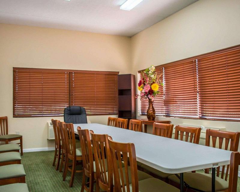Quality Inn Weeki Wachee - Spring Hill image