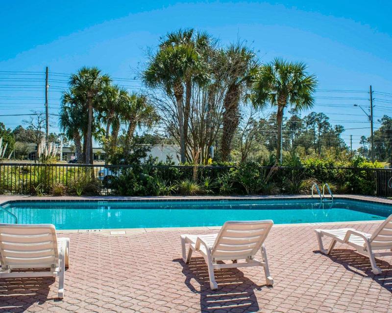 Quality Inn Weeki Wachee - Spring Hill image