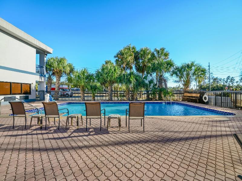 Quality Inn Weeki Wachee - Spring Hill image