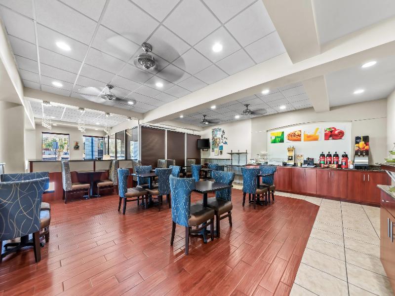 Quality Inn Weeki Wachee - Spring Hill image