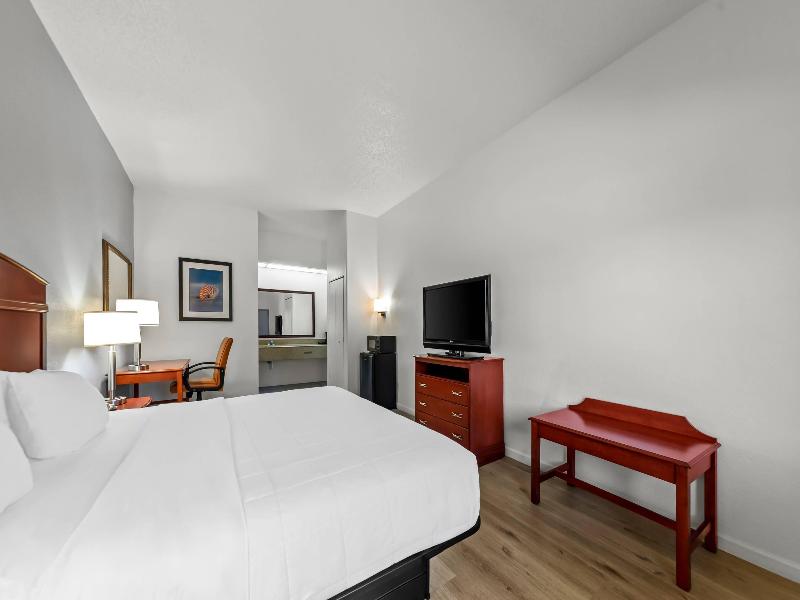 Quality Inn Weeki Wachee - Spring Hill image