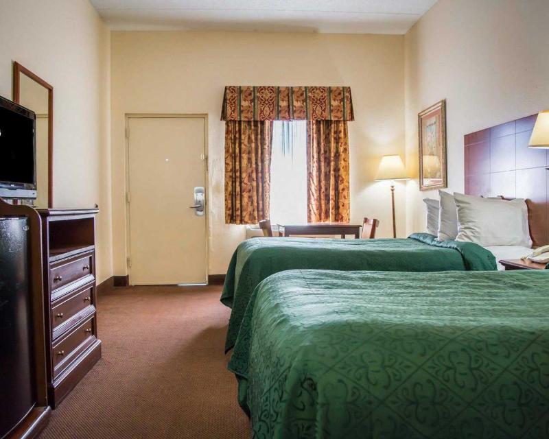 Quality Inn Weeki Wachee - Spring Hill image