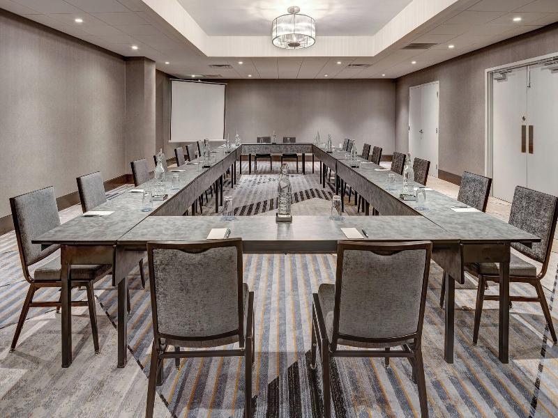 Sheraton Eatontown Hotel image