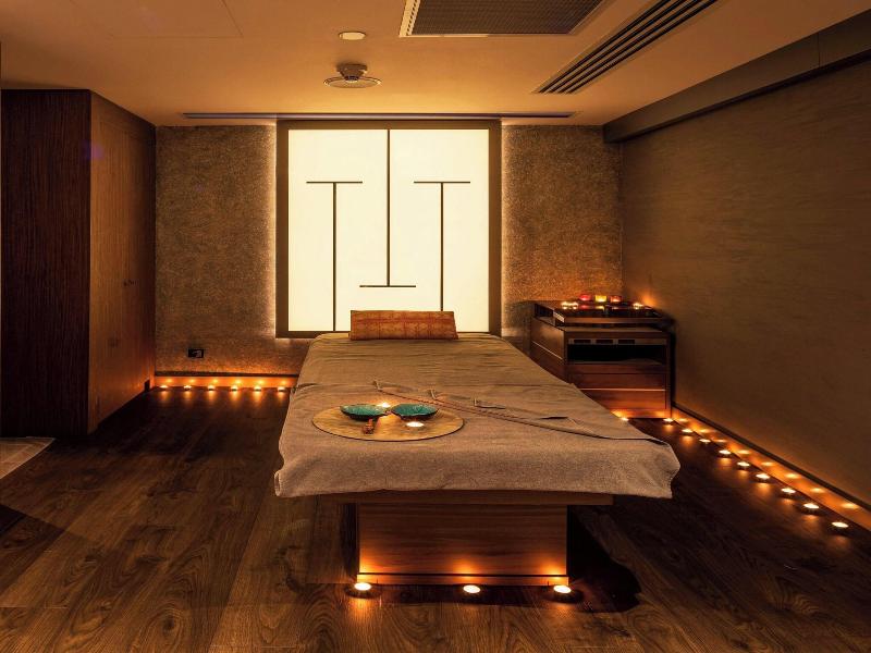 Sheraton Grand Istanbul Atasehir Hotel image
