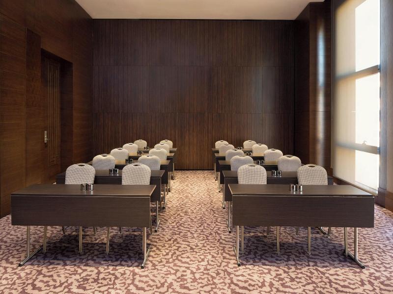 Sheraton Grand Istanbul Atasehir Hotel image