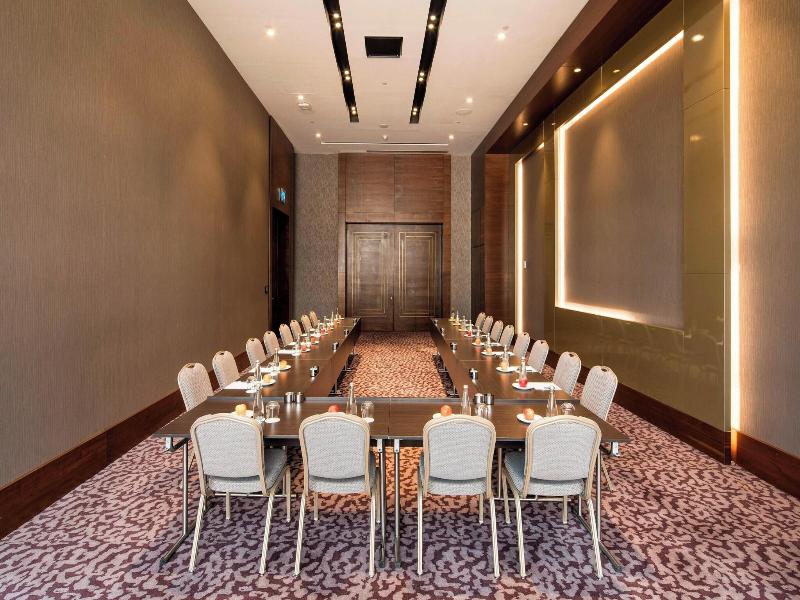 Sheraton Grand Istanbul Atasehir Hotel image
