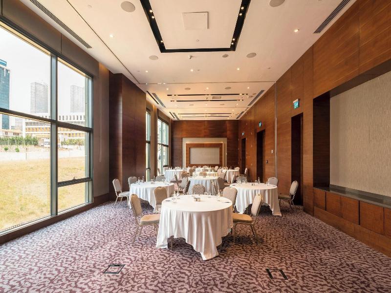 Sheraton Grand Istanbul Atasehir Hotel image