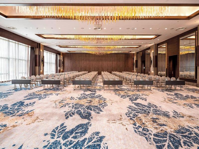 Sheraton Grand Istanbul Atasehir Hotel image