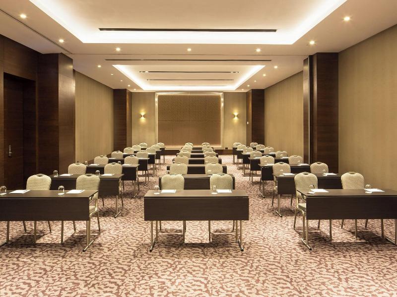 Sheraton Grand Istanbul Atasehir Hotel image