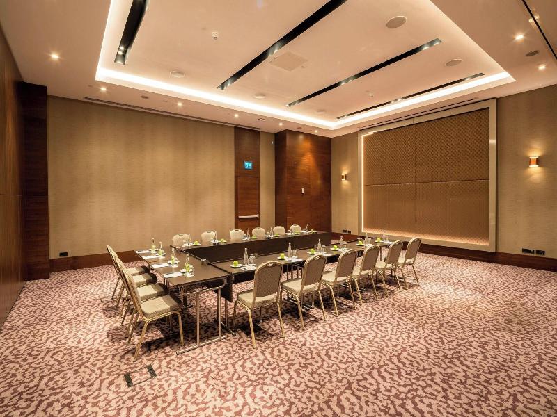 Sheraton Grand Istanbul Atasehir Hotel image