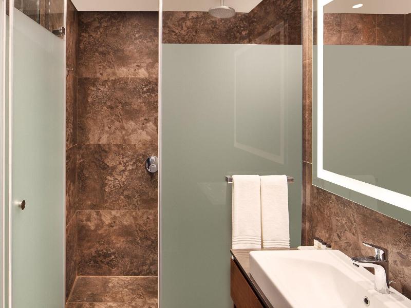 Sheraton Grand Istanbul Atasehir Hotel image