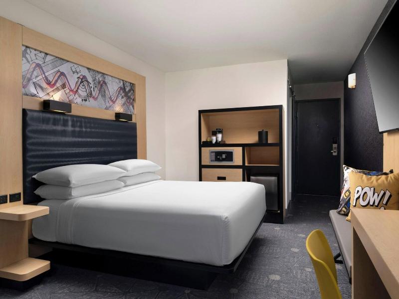 Aloft El Segundo - Los Angeles Airport image