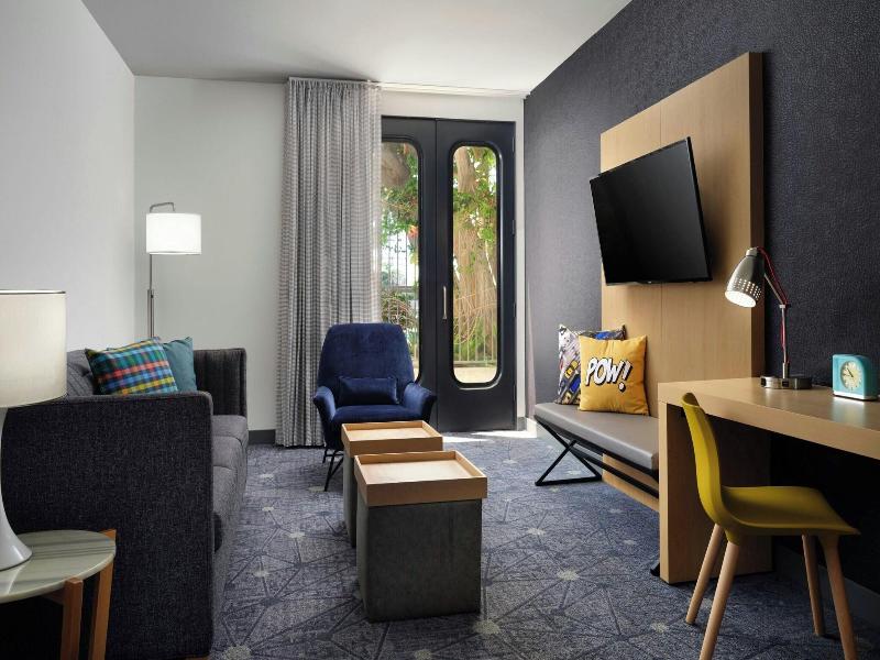 Aloft El Segundo - Los Angeles Airport image