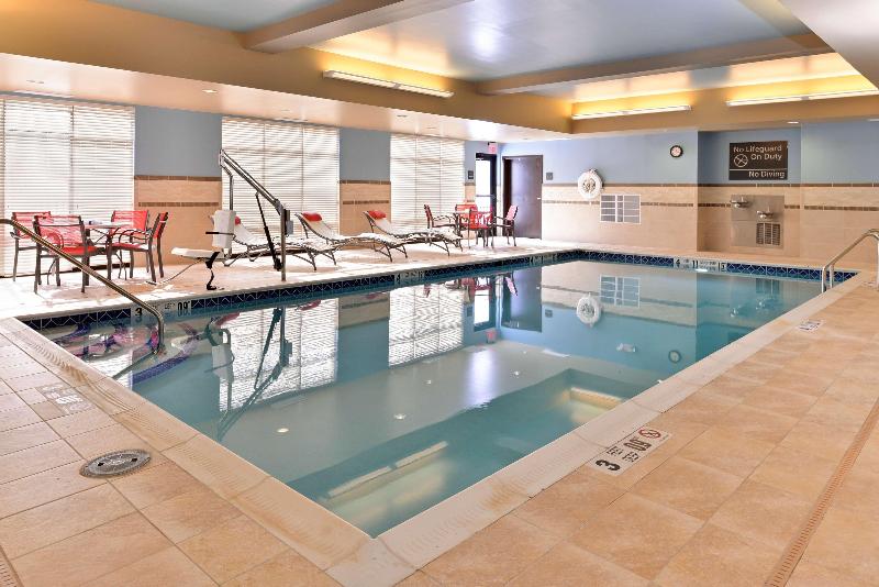 Hampton Inn Potsdam image