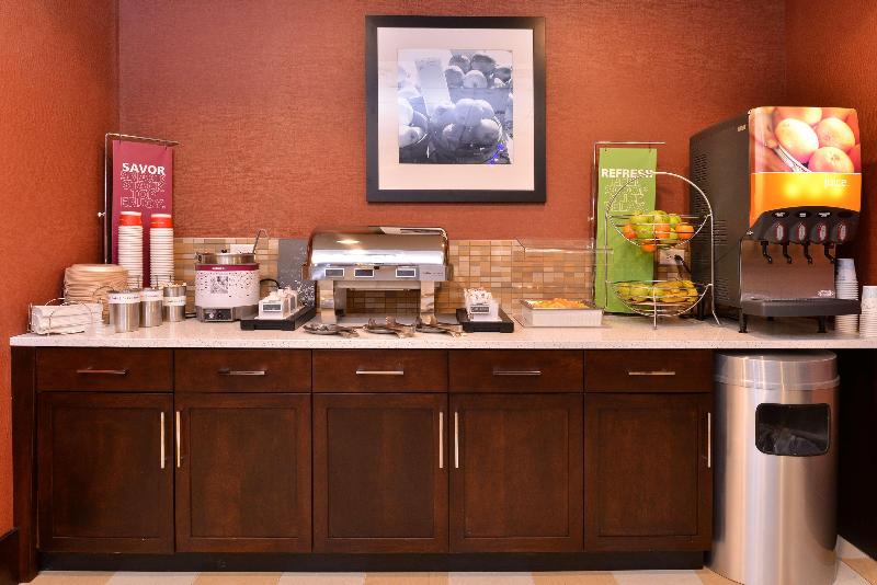 Hampton Inn Potsdam image