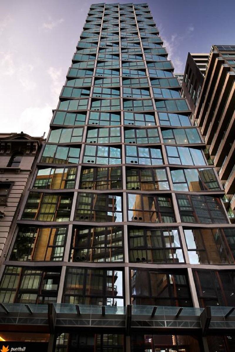 Punthill Northbank — general view