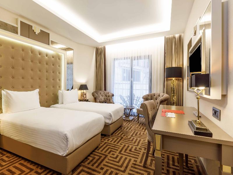 Ramada By Wyndham Istanbul Golden Horn image