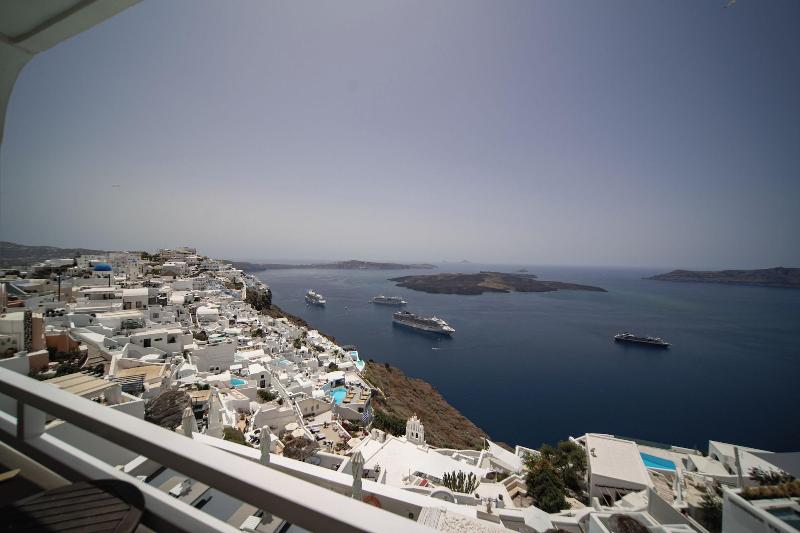 Villa Ilias image