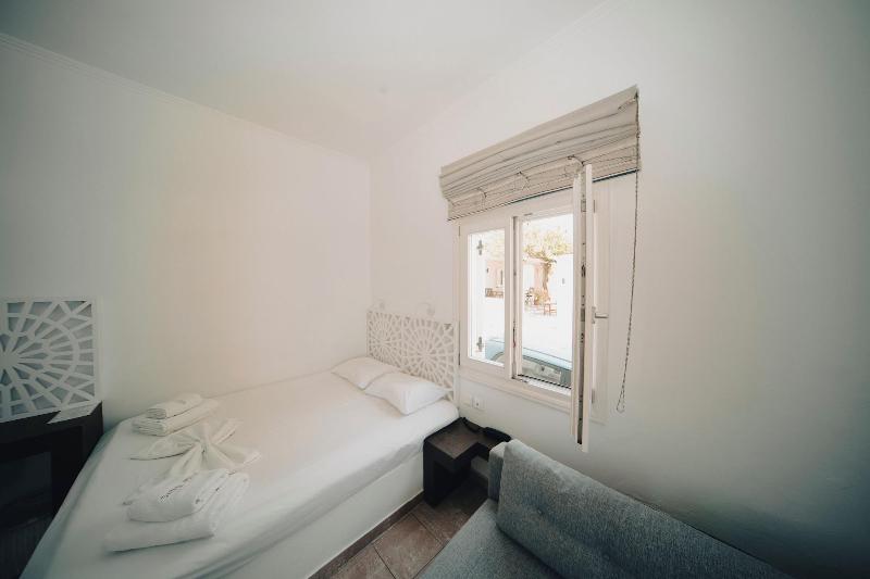 Villa Ilias image