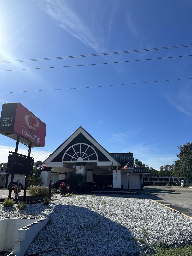 Econo Lodge Ormond Beach Area image