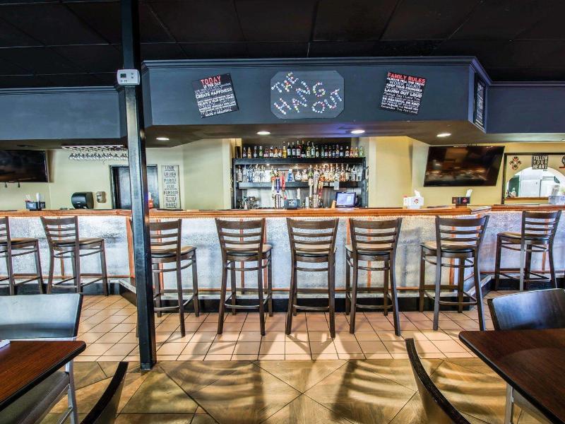 Econo Lodge Ormond Beach Area image