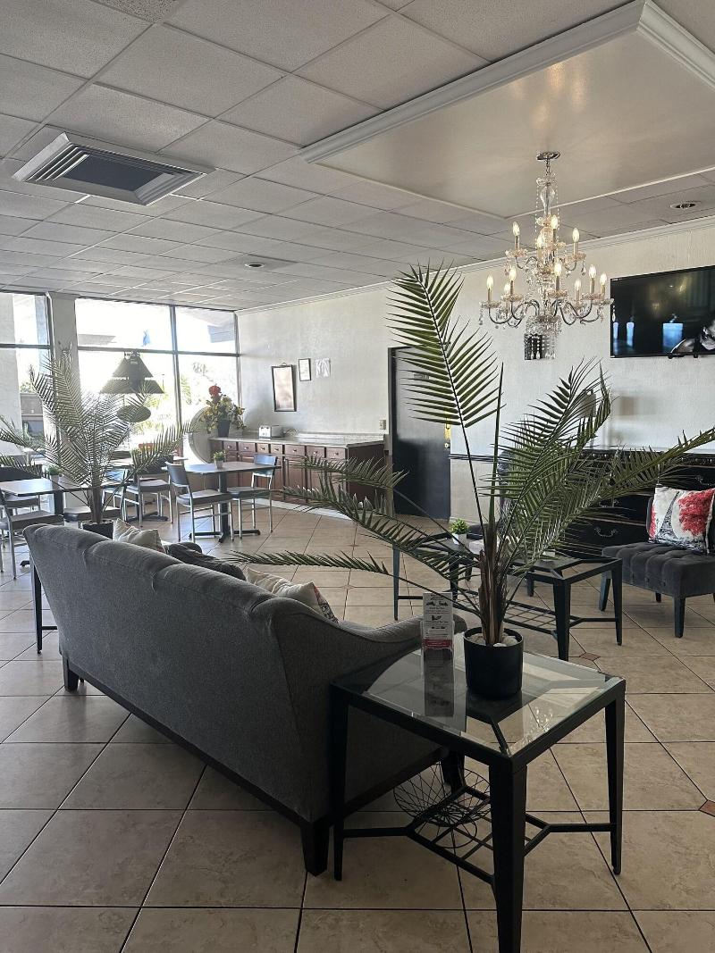 Econo Lodge Ormond Beach Area image