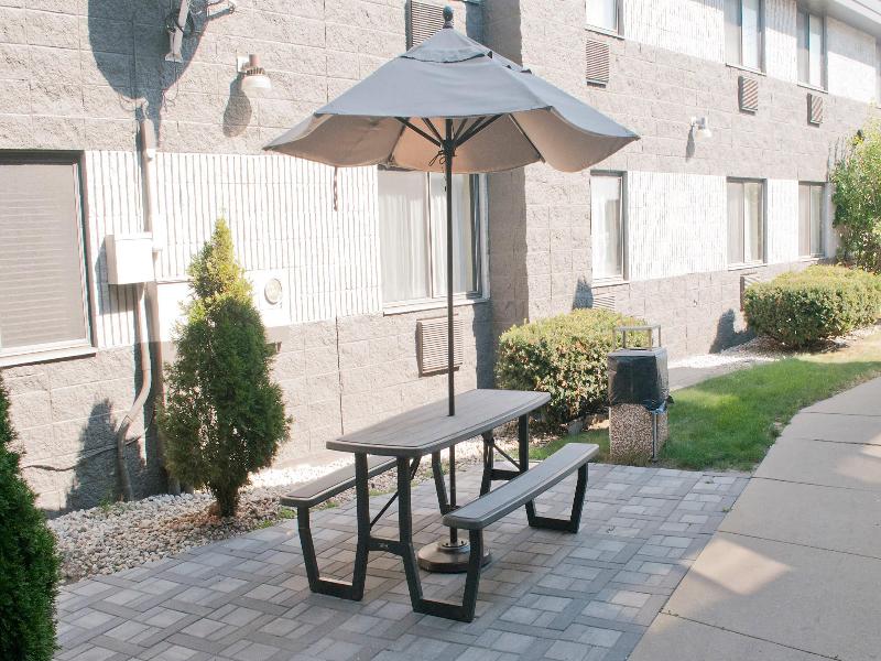 Quality Inn Stadium Area image